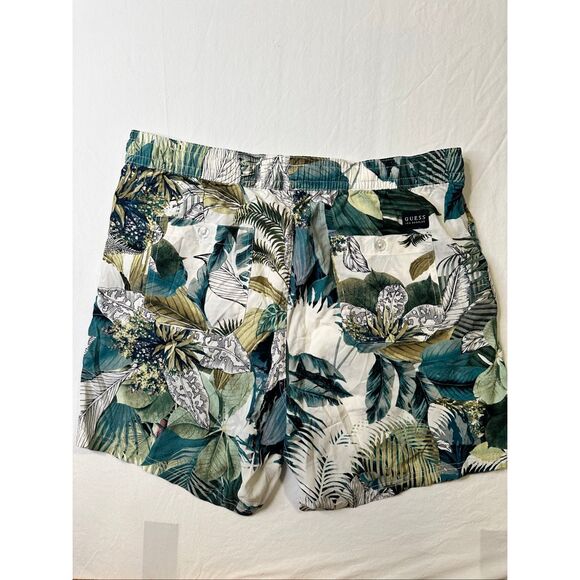 Guess Summer Leaves Challis Men’s Shorts, size Large, NWT - Picture 8 of 10